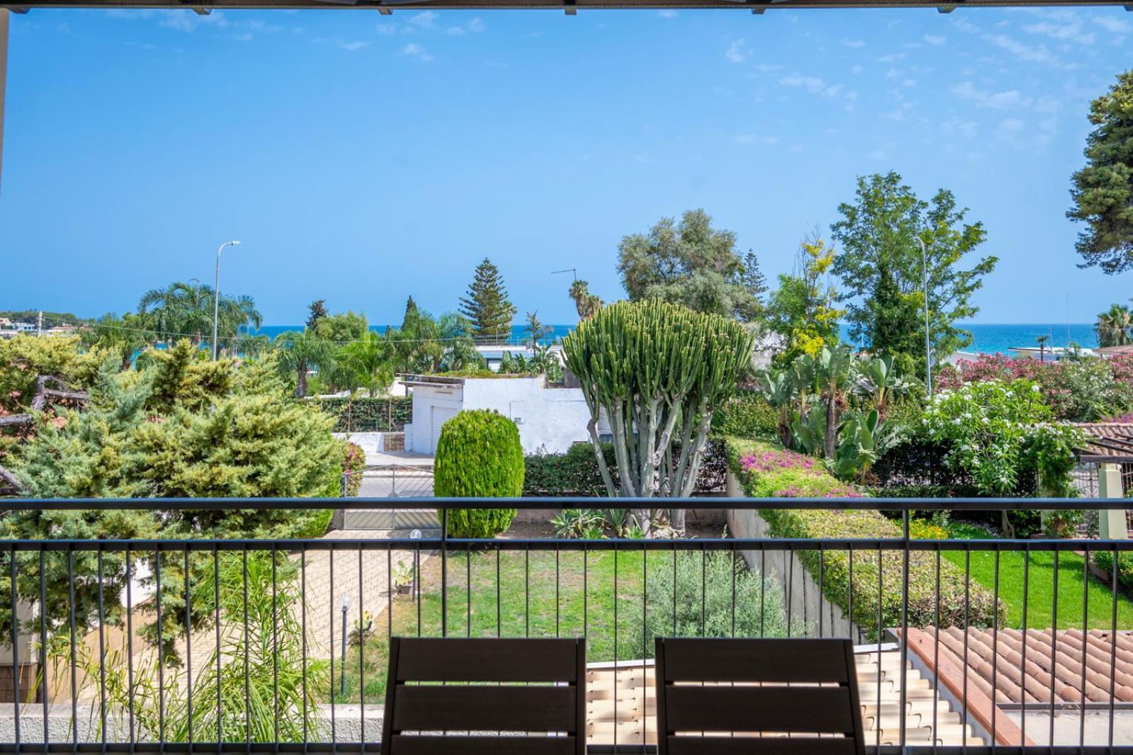 Villa Nisa Apartment Sea View Фонтане-Бьянке Экстерьер фото